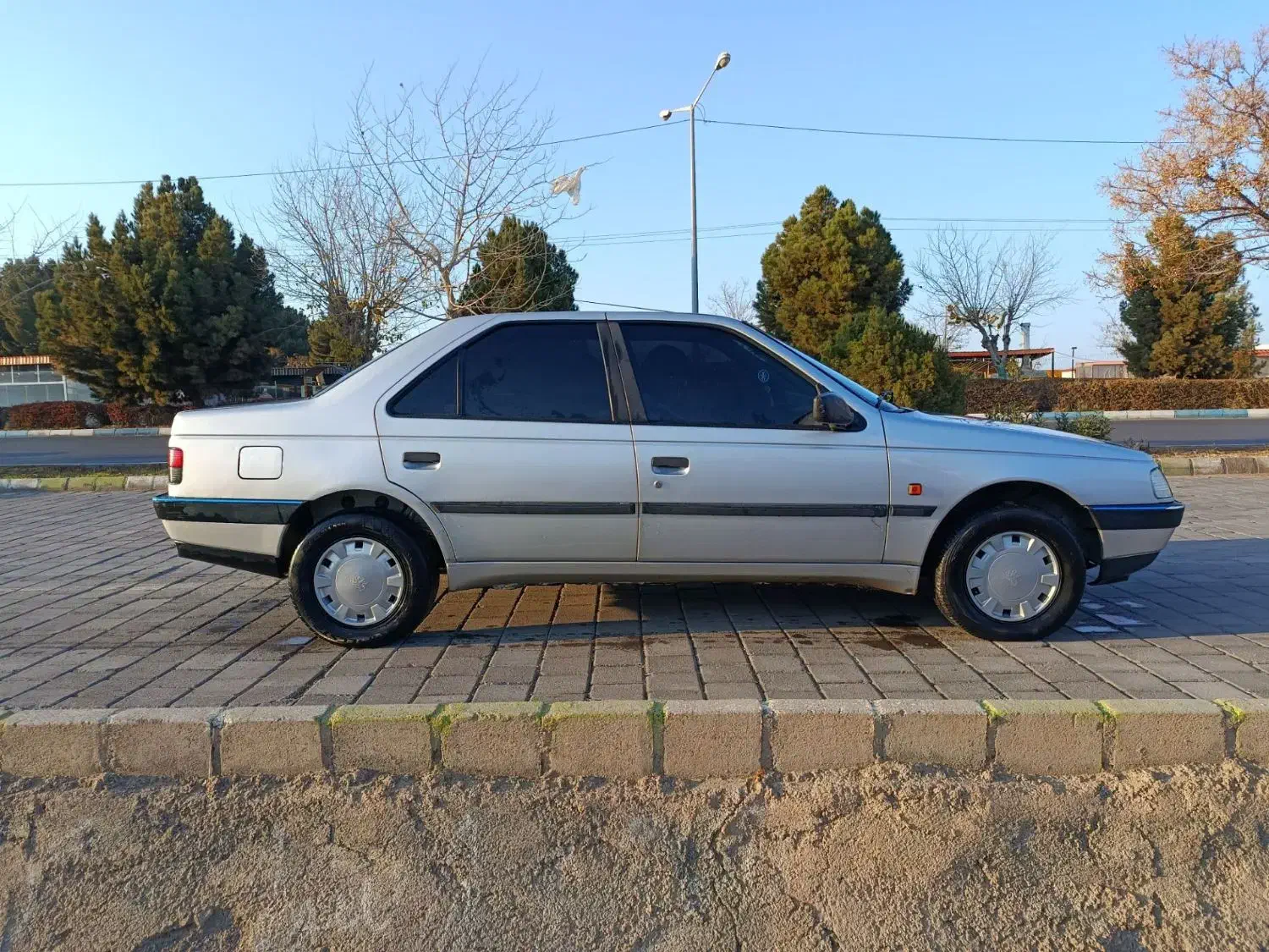 پژو 405 دوگانه سوز کارخانه|خودرو سواری و وانت|تربت جام, شاد|دیوار