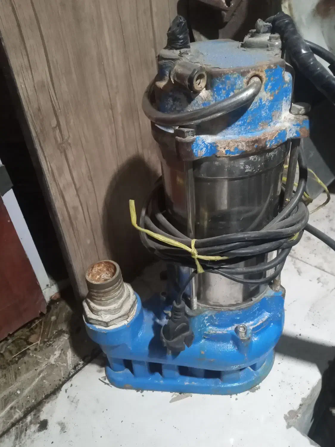 کفکش ولجن کش|ابزارآلات|شهریار, دهشاد بالا|دیوار