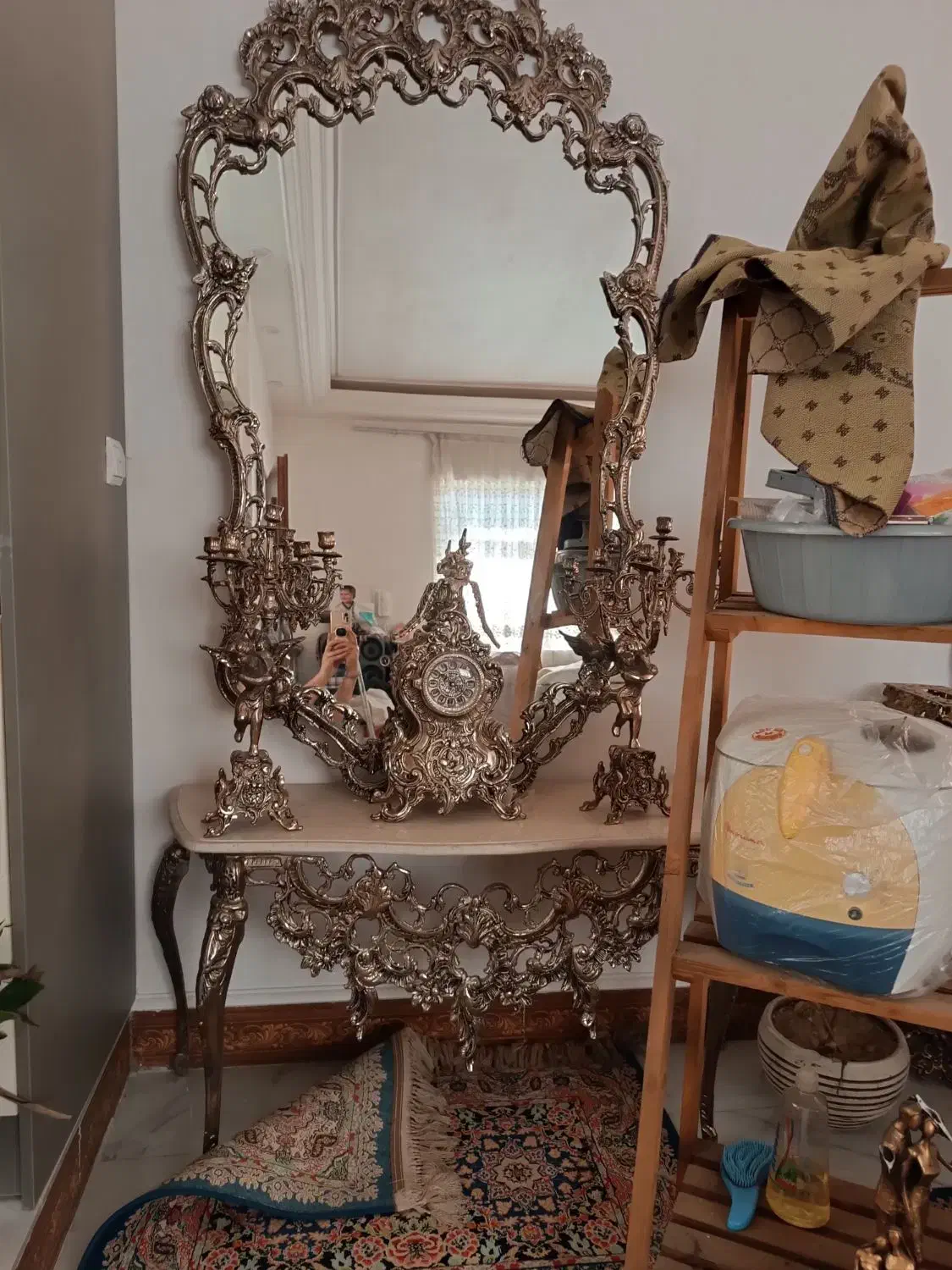 آینه و شمعدان و ساعت دیواری برنز|آینه|رباطکریم, رباطکریم|دیوار