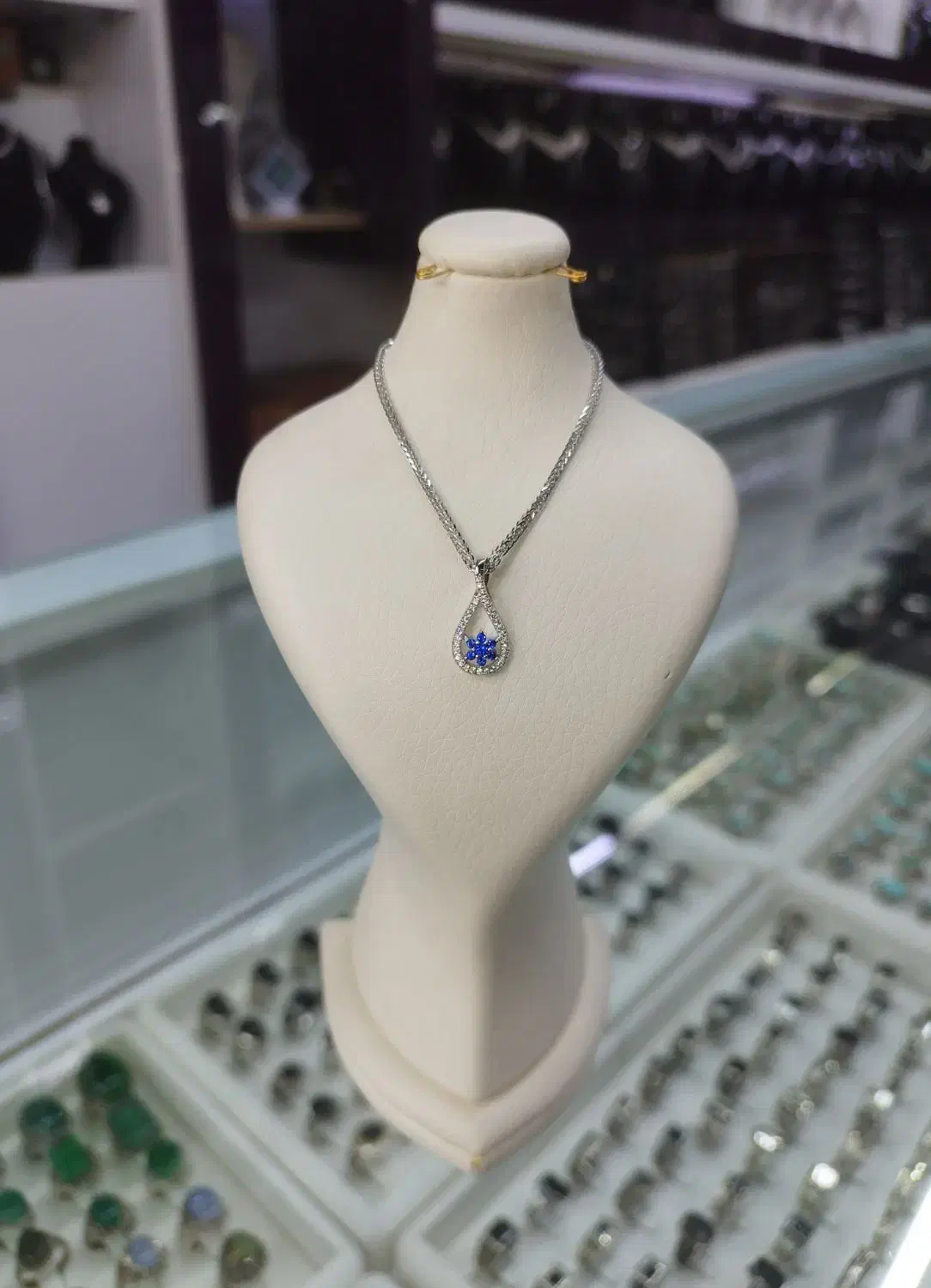 گردنبند نقره زنانه طرح یاقوت|جواهرات|اصفهان, چشمه باقرخان|دیوار