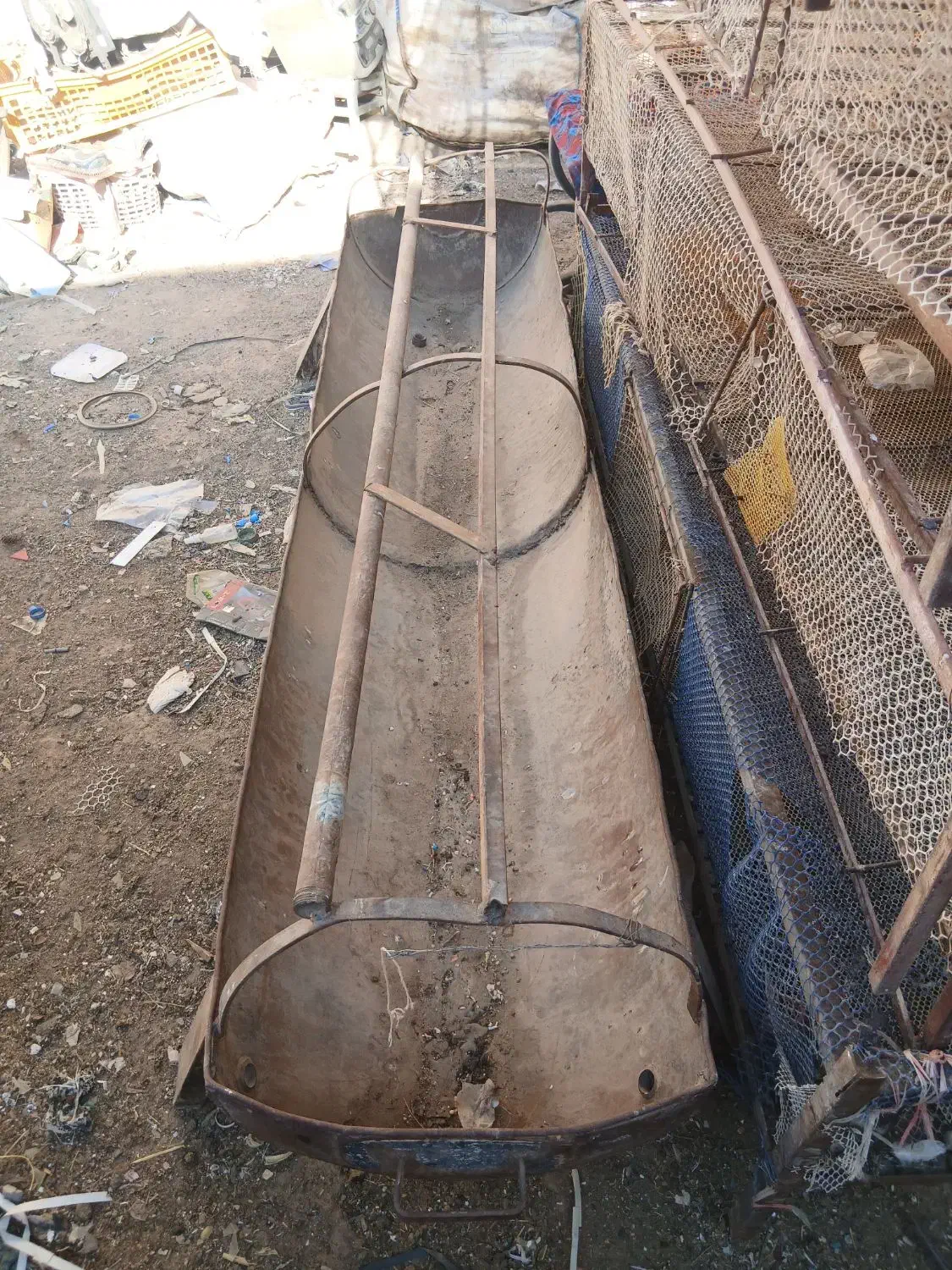 آخورخوراک برای گوسفند|حیوانات مزرعه|یزد, |دیوار