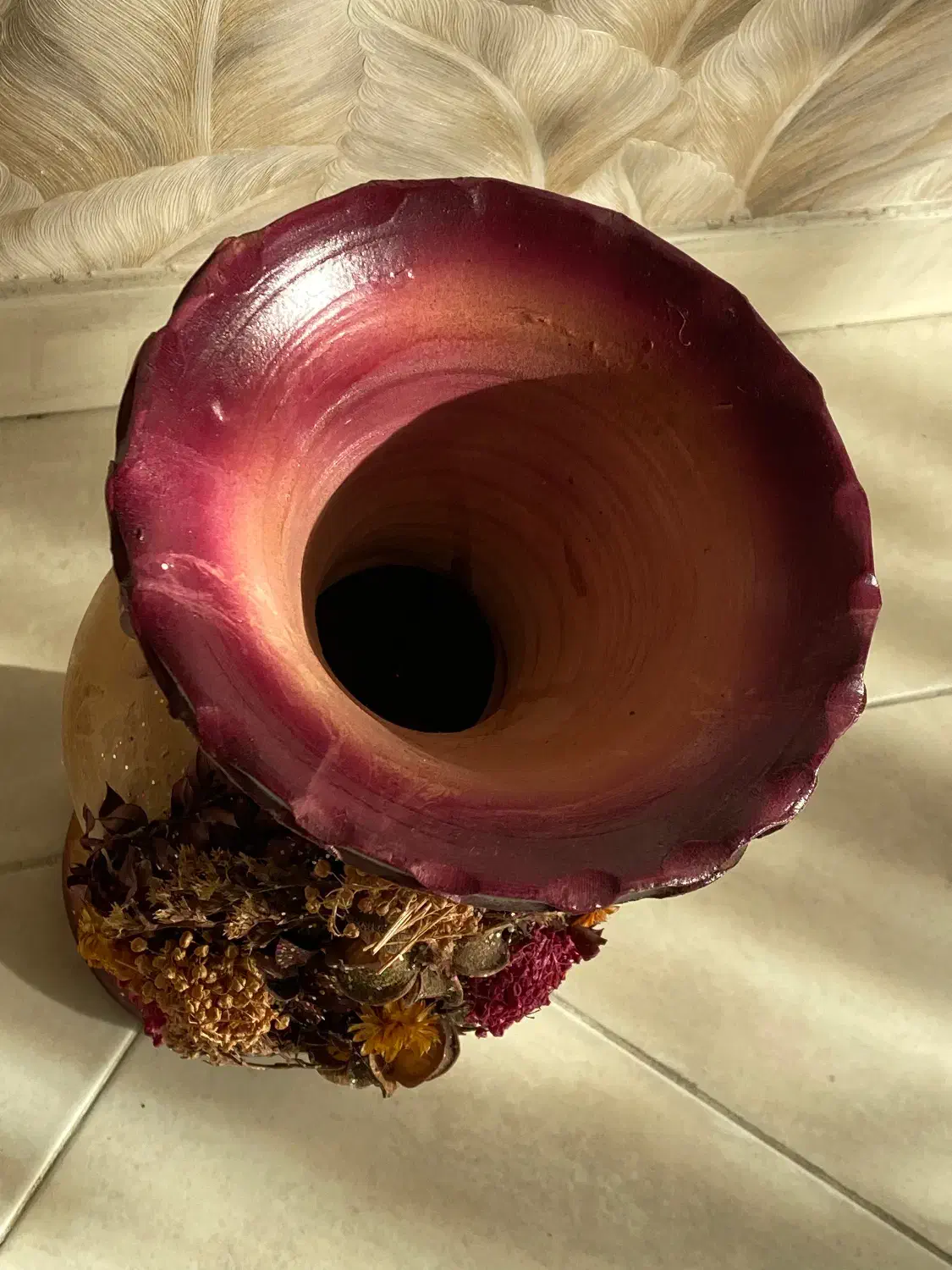 گلدان سفالی پتینه‌کاری شده  کاملاً سالم|گل مصنوعی|رشت, دیانتی|دیوار