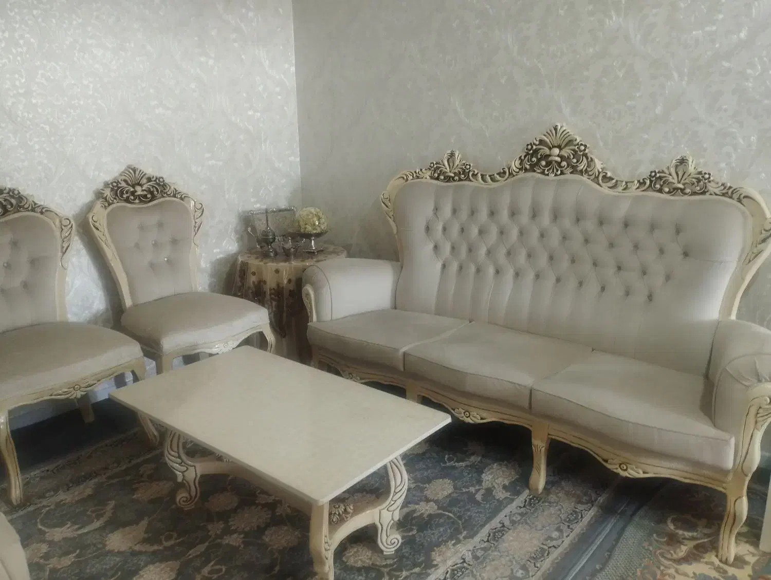 مبل هفت نفره|مبلمان خانگی و میز عسلی|اقبالیه, |دیوار