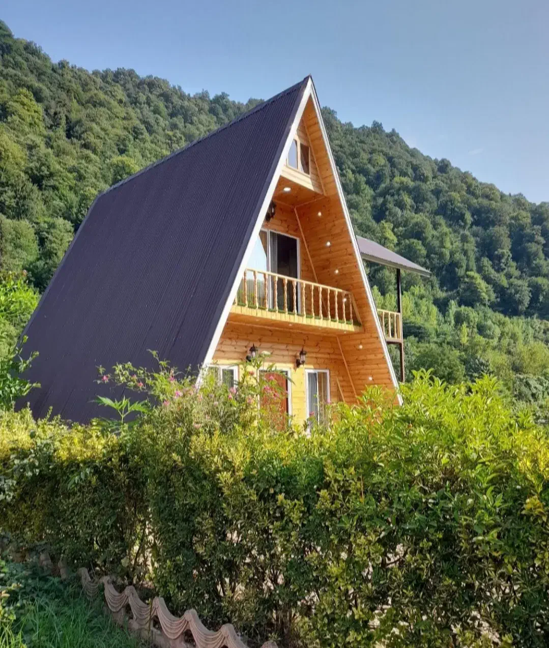 کلبه سوییسی و ویلا مدرن / پیش ساخته / ساخت در محل|خدمات پیشه و مهارت|لنگرود, |دیوار