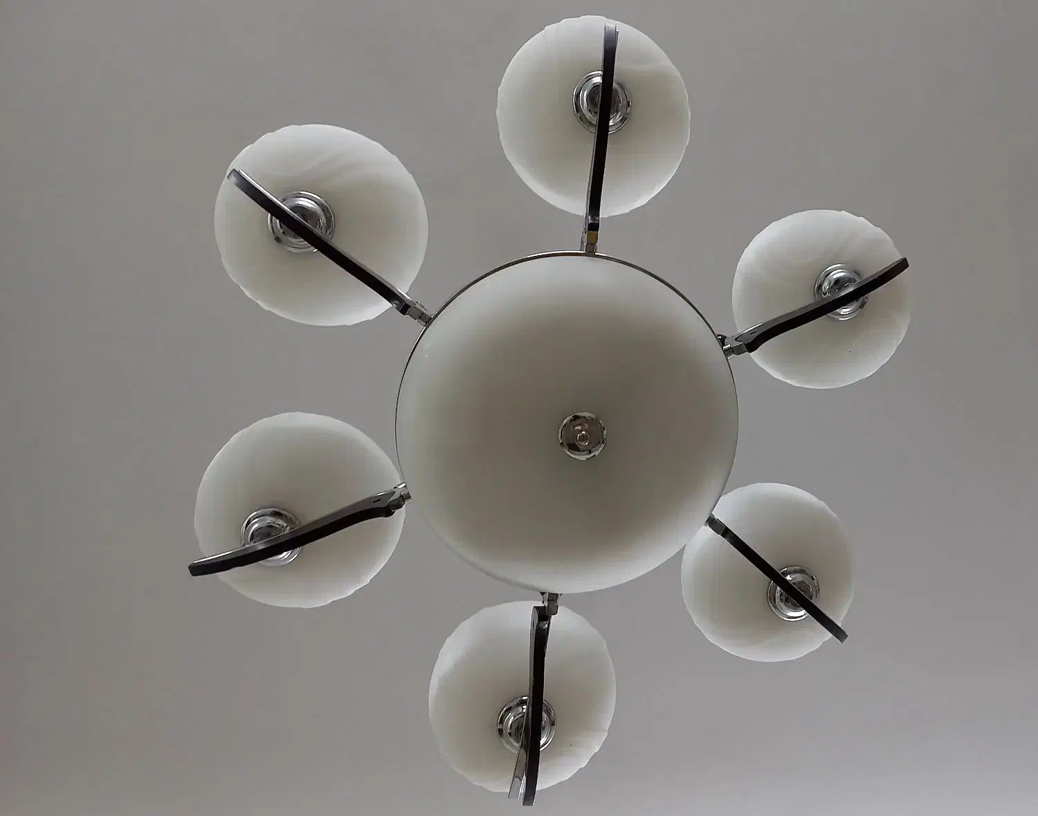 لوستر کلاسیک ۶شاخه|لوستر و چراغ آویز|قم, زنبیل آباد|دیوار