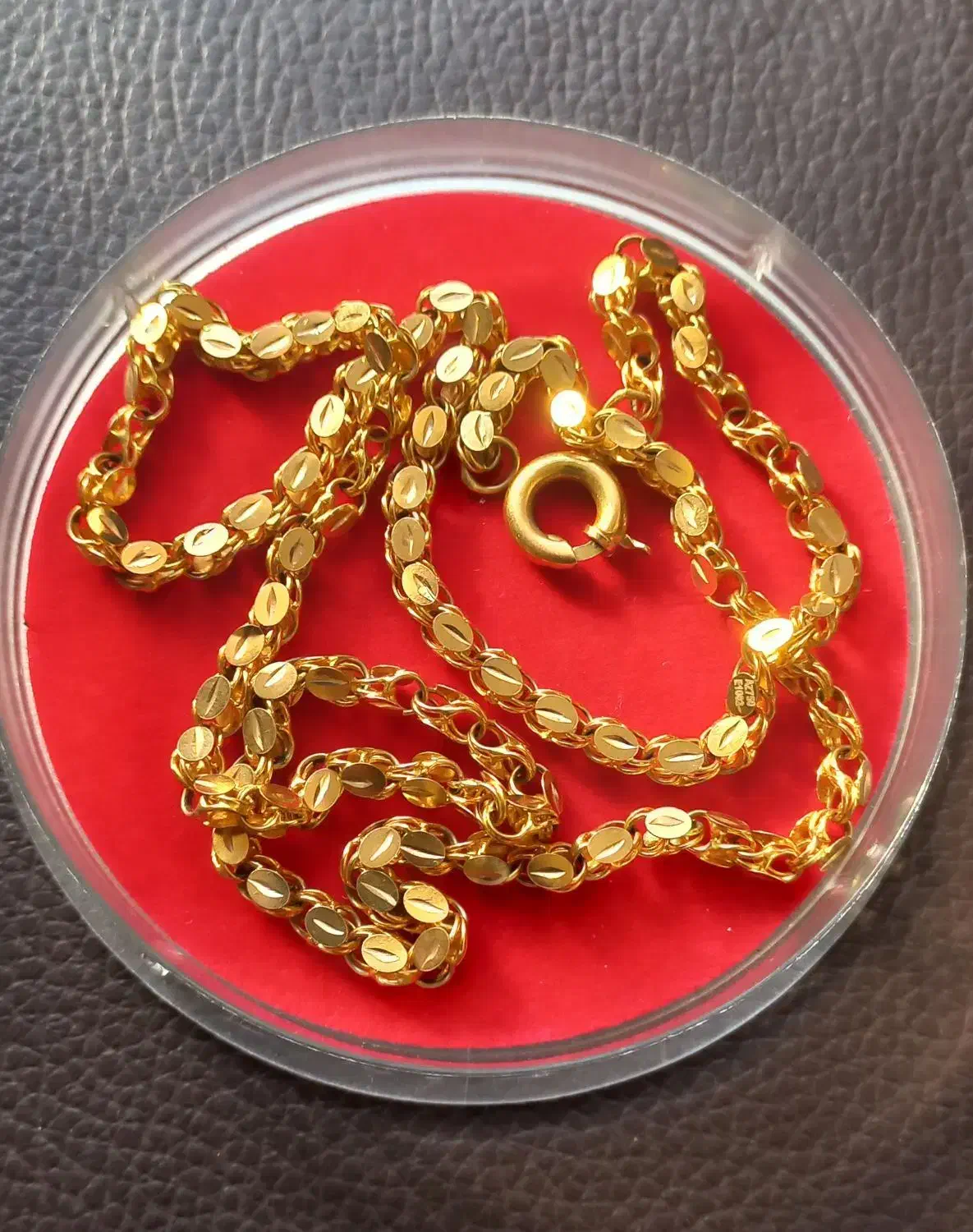 زنجیر طلا|جواهرات|بانه, |دیوار