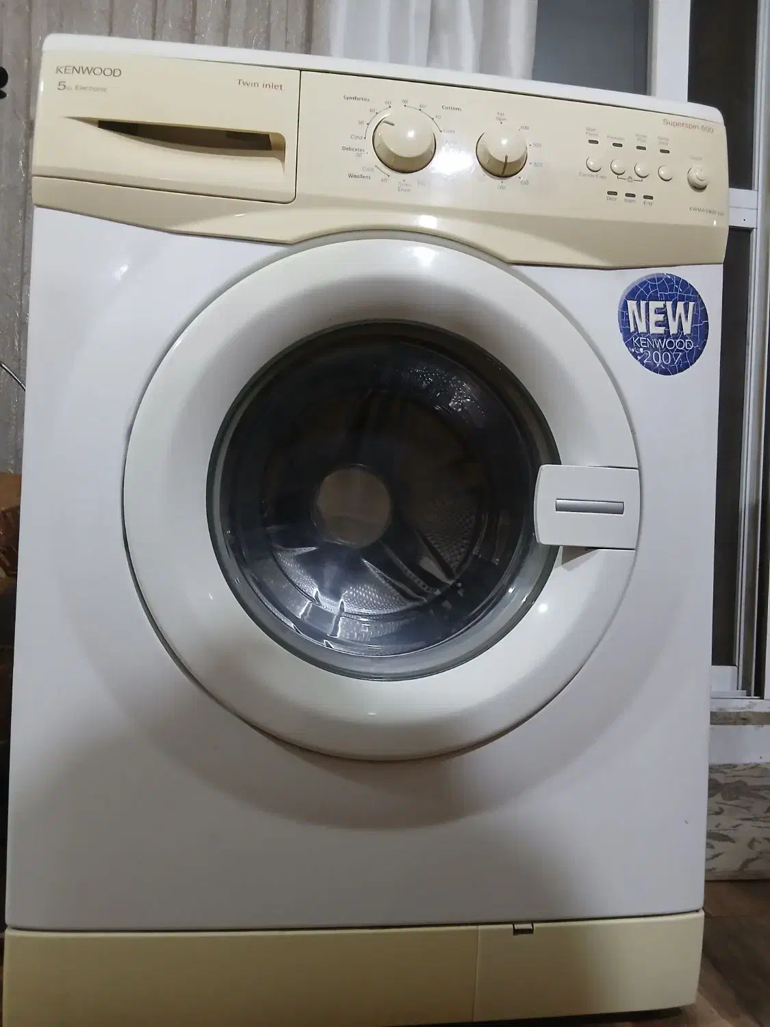 ماشین لیاس شویی کنوود۵کیلویی صحیخ وسالم|ماشین لباسشویی و خشککن لباس|گرگان, |دیوار