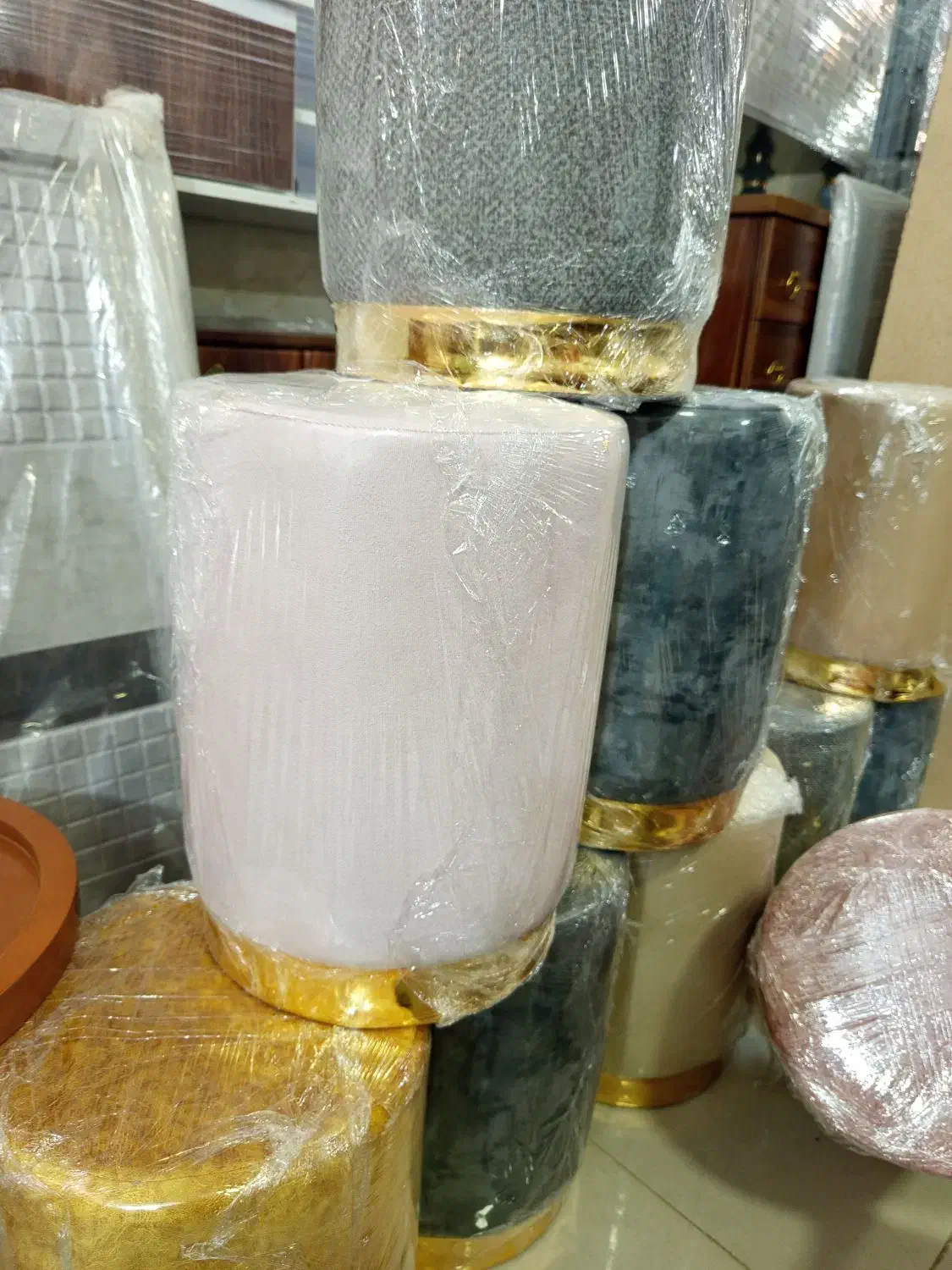 پاف صندلی عمدهوتک|صندلی و نیمکت|ساوه, |دیوار