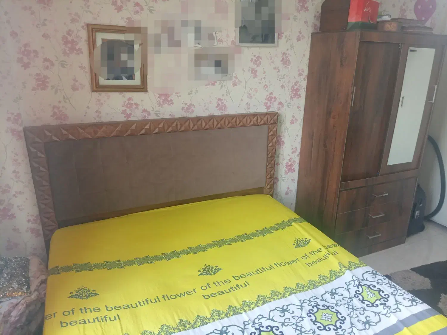 سرویس تختخواب|تخت و سرویس خواب|اندیشه, اندیشه فاز ۴|دیوار