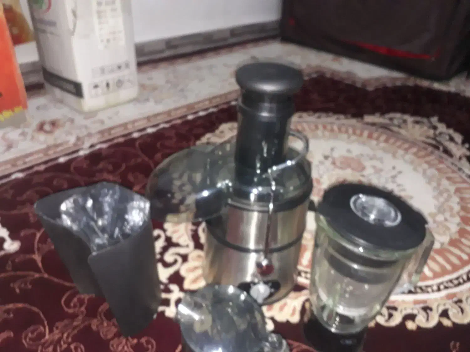 اب میوه گیریگ|آبمیوه‌گیر و آب‌مرکبات‌گیر|پاکدشت, حصار امیر|دیوار