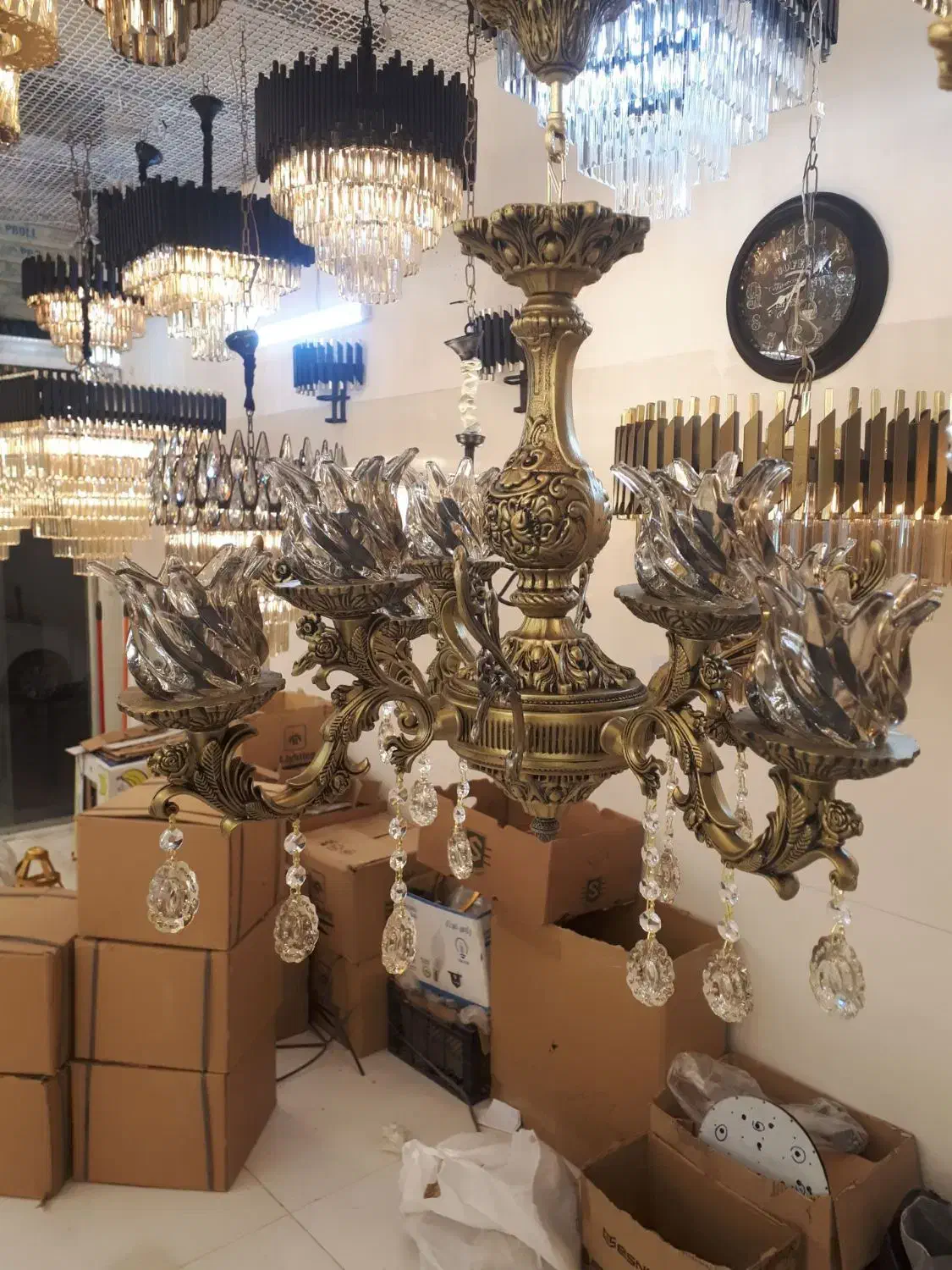 لوستر۱۰شعله فقط۳میلیون|لوستر و چراغ آویز|مشهد, نوید|دیوار