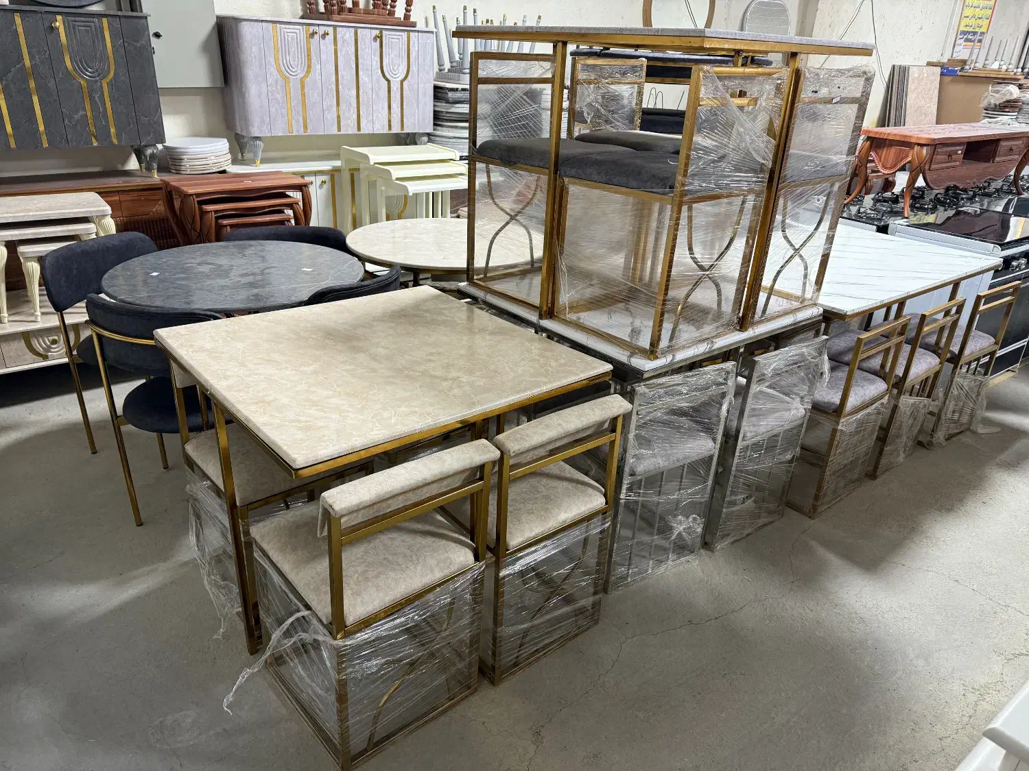 پخش میز غذاخوری فلزی آبکاری فورتیک کار تهران|میز و صندلی غذاخوری|ارومیه, |دیوار