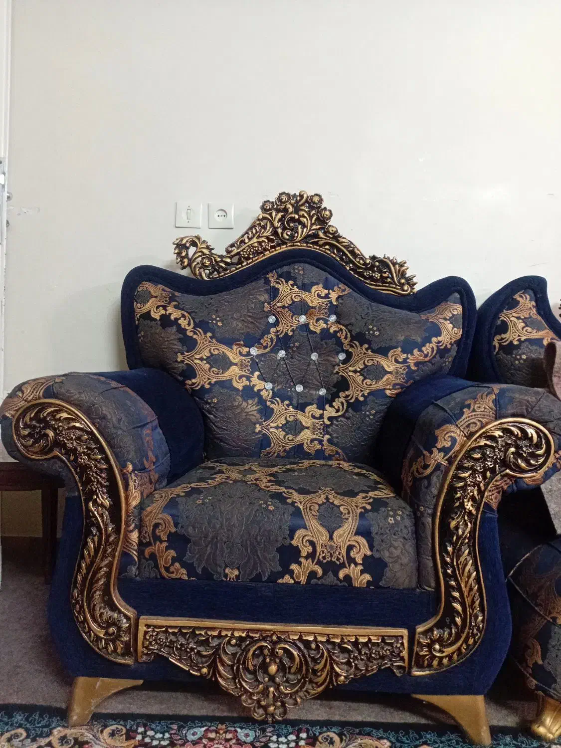 مبل ۸ نفره|مبلمان خانگی و میز عسلی|شیراز, محراب|دیوار