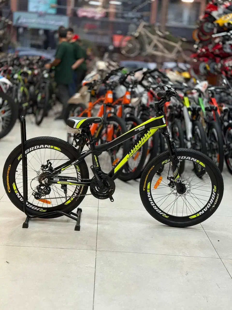 دوچرخه ۲۶ زرد قناری طوقه ۵ سانتی|دوچرخه، اسکیت، اسکوتر|مشکیندشت, |دیوار