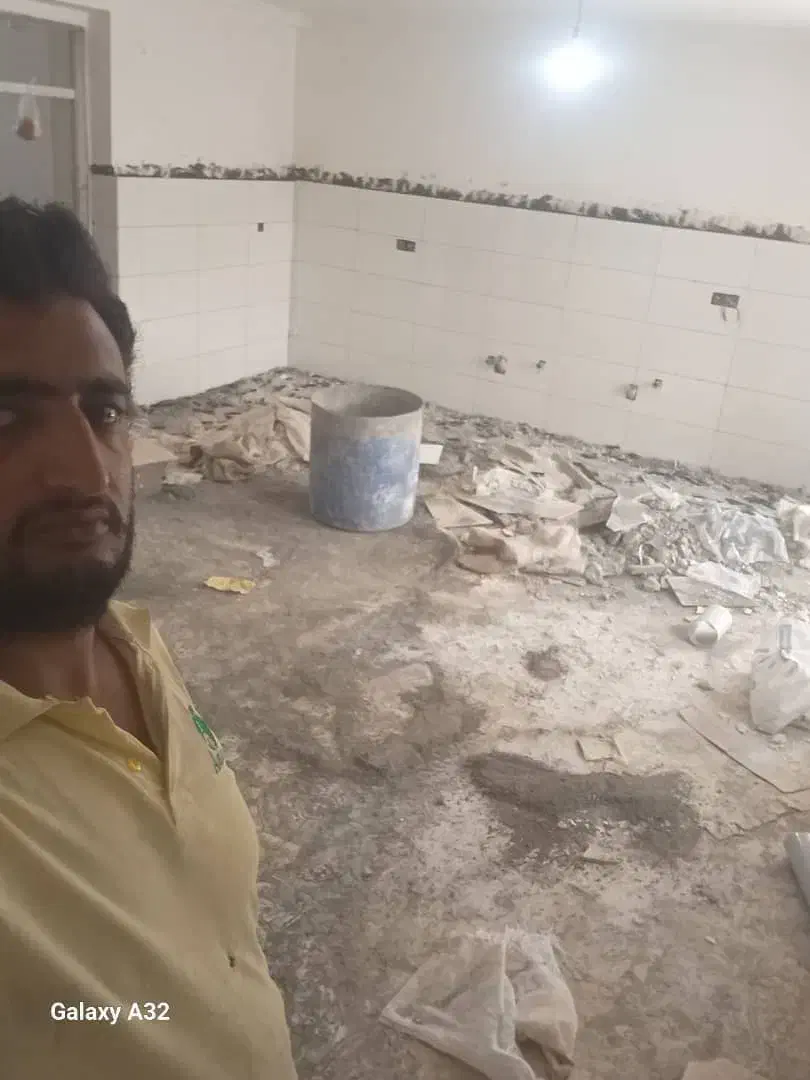 استا بنا کاشی کاردیوارچینی گذاشتن وبرداشتن سقف|خدمات پیشه و مهارت|بندرعباس, |دیوار