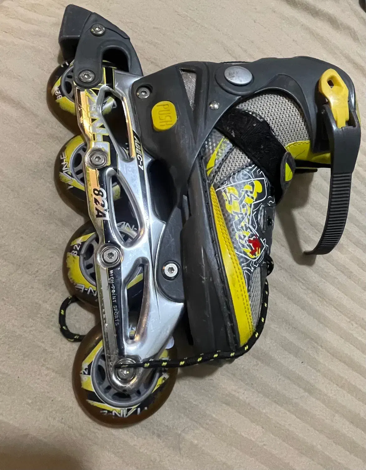 اسکیت در حد نوسایز ۳۱ تا ۳۴|دوچرخه، اسکیت، اسکوتر|تهران, زعفرانیه|دیوار