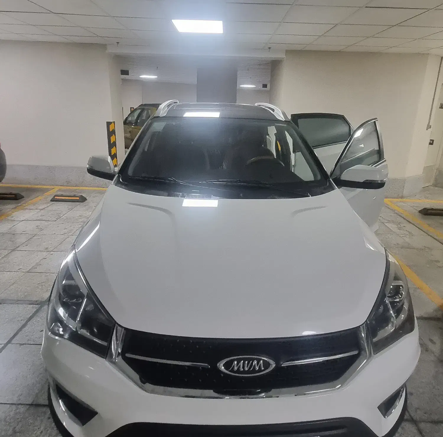 ام وی ام x22 لاکچری اسپرت MTدنده ای|خودرو سواری و وانت|تهران, شهرک چیتگر|دیوار