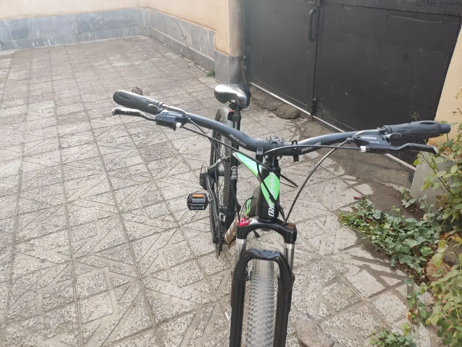 دوچرخه|دوچرخه، اسکیت، اسکوتر|صائین قلعه, |دیوار