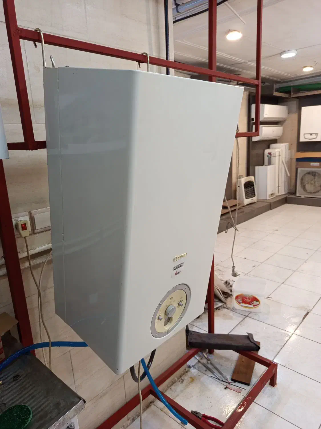 تعمیر و سرویس پکیج تعمیر و سرویس کولر گازی|آبگرمکن، پکیج، شوفاژ|قم, زنبیل آباد|دیوار