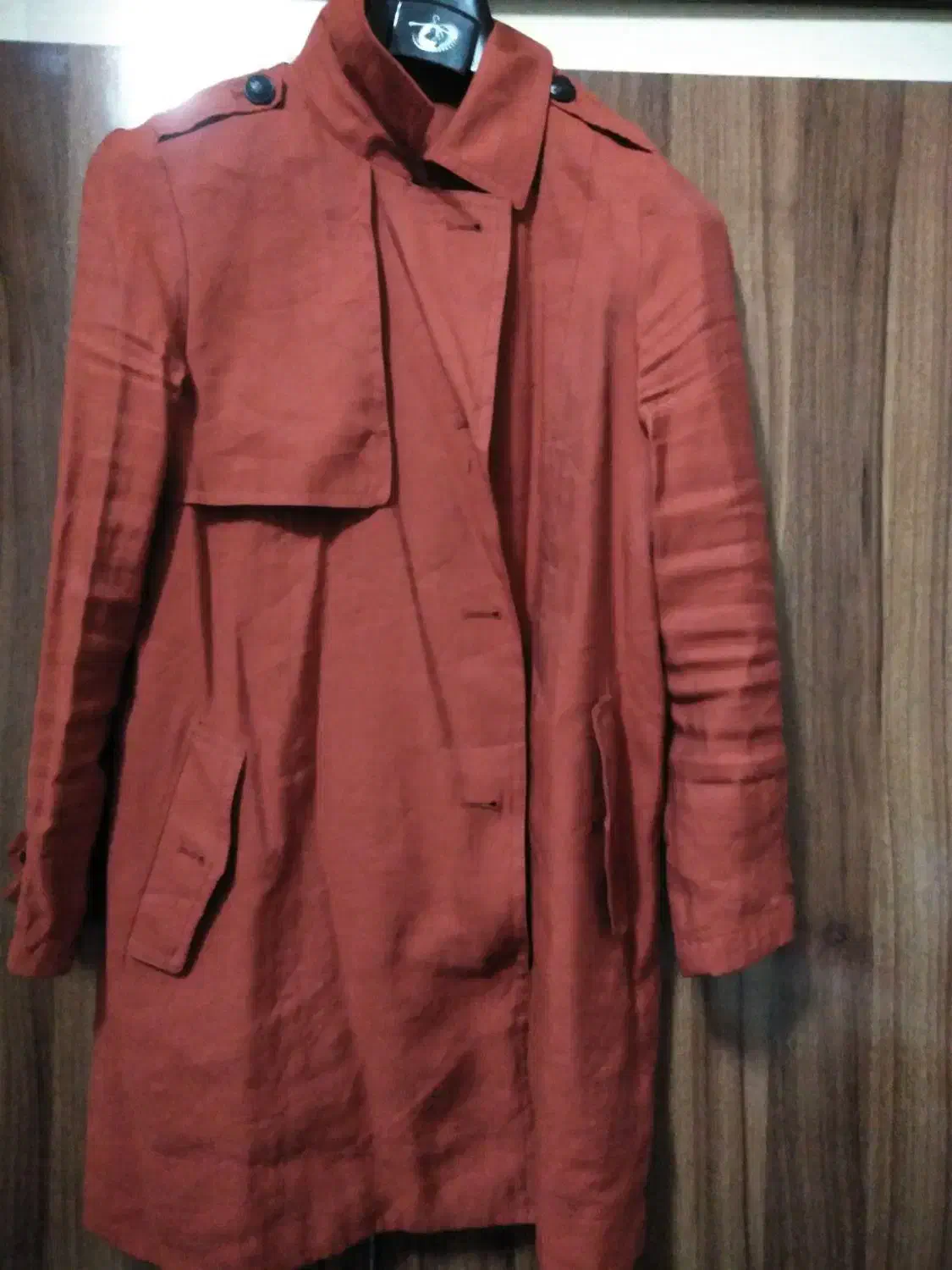 لباس های نو|لباس|تربتحیدریه, حسنی بالا|دیوار