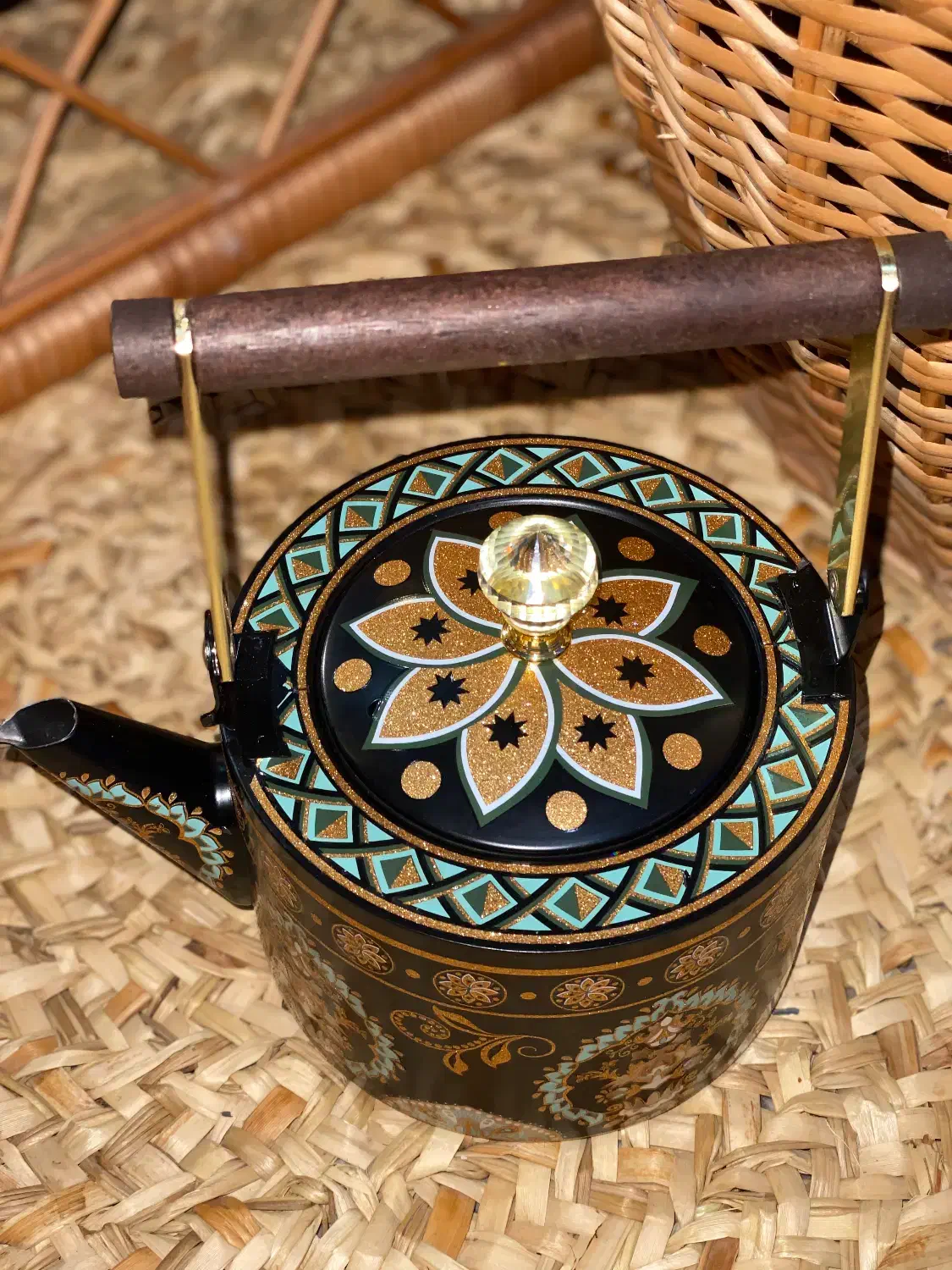 مناسب جهیزیه|قوری، کتری، قهوه‌ساز دستی|شیراز, شهرک ولیعصر|دیوار