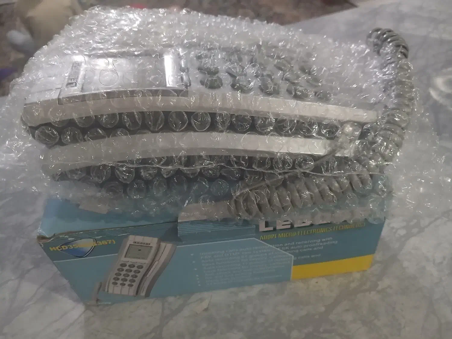 گوشی تلفن|تلفن رومیزی|هشتگرد, فاز ۷ مهستان|دیوار