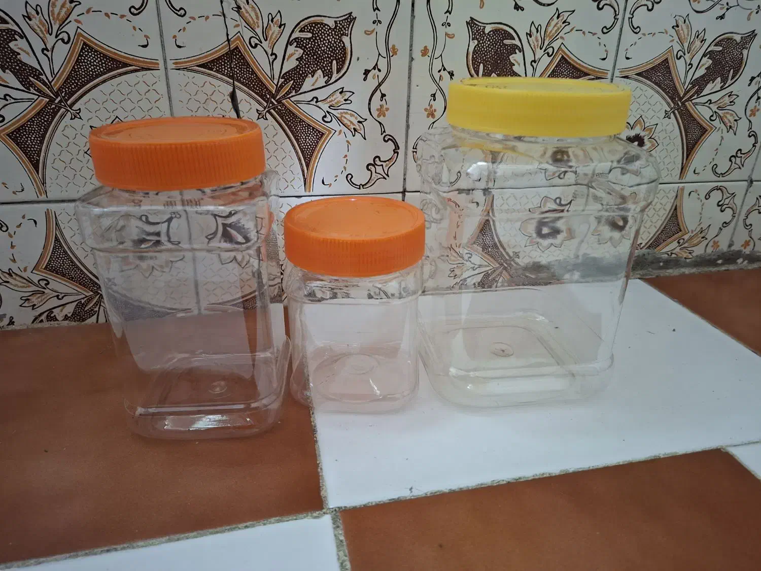 ظرف پت جار|ظروف نگهدارنده، پلاستیکی، یکبارمصرف|سنندج, |دیوار