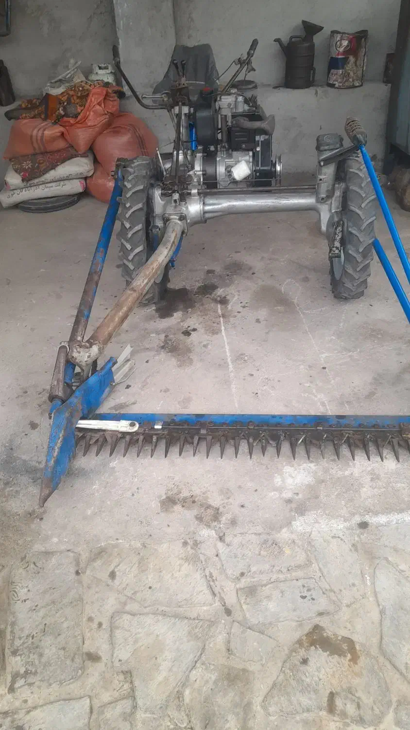 دروگر علفچین ایتالیایی سه چرخ|خودرو سنگین|خوی, |دیوار