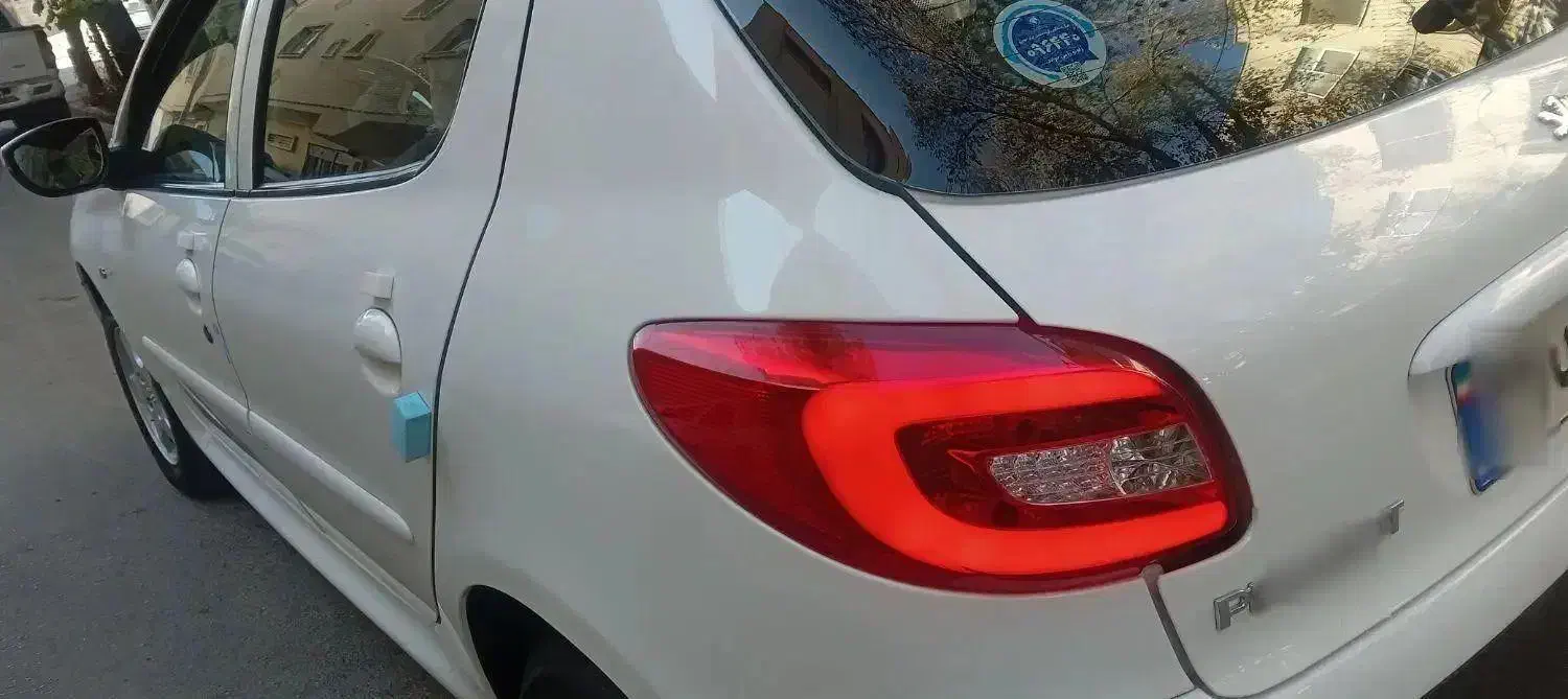 پژو207 سقف پانا مدل 1403|خودرو سواری و وانت|اصفهان, باغ زرشک|دیوار