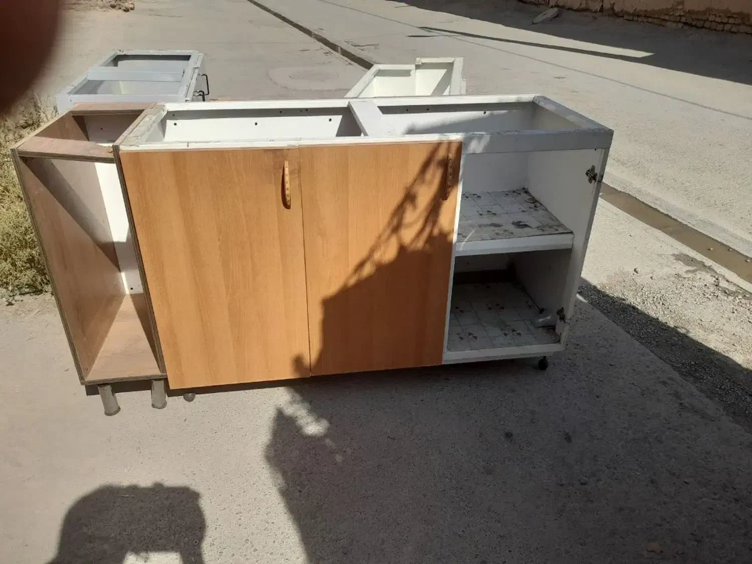 مقداری کابینت|مصالح و تجهیزات ساختمان|مبارکه, |دیوار