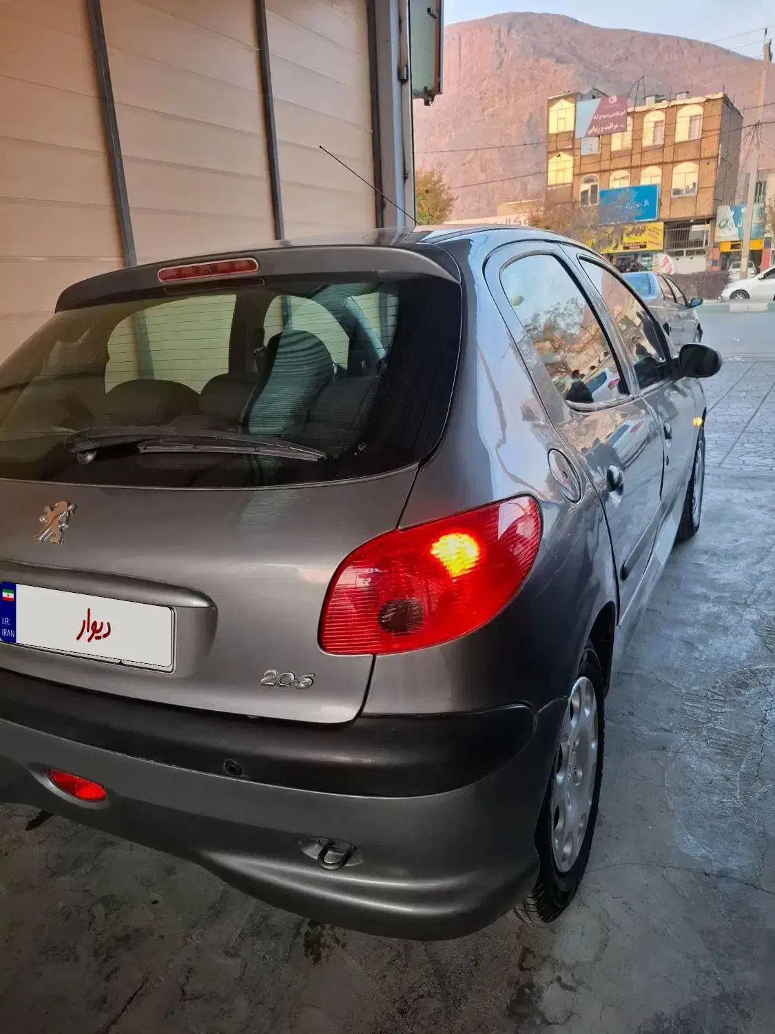 ۲۰۶ تیپ۵هاشبک مدل۹۳|خودرو سواری و وانت|کرمانشاه, |دیوار