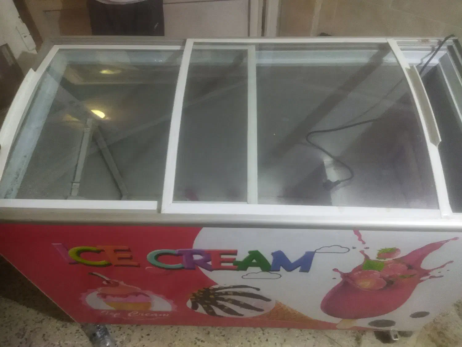 فریزر صندوقی ۱۴۰در ۸۰|کافیشاپ و رستوران|مرودشت, پشت سایپا|دیوار