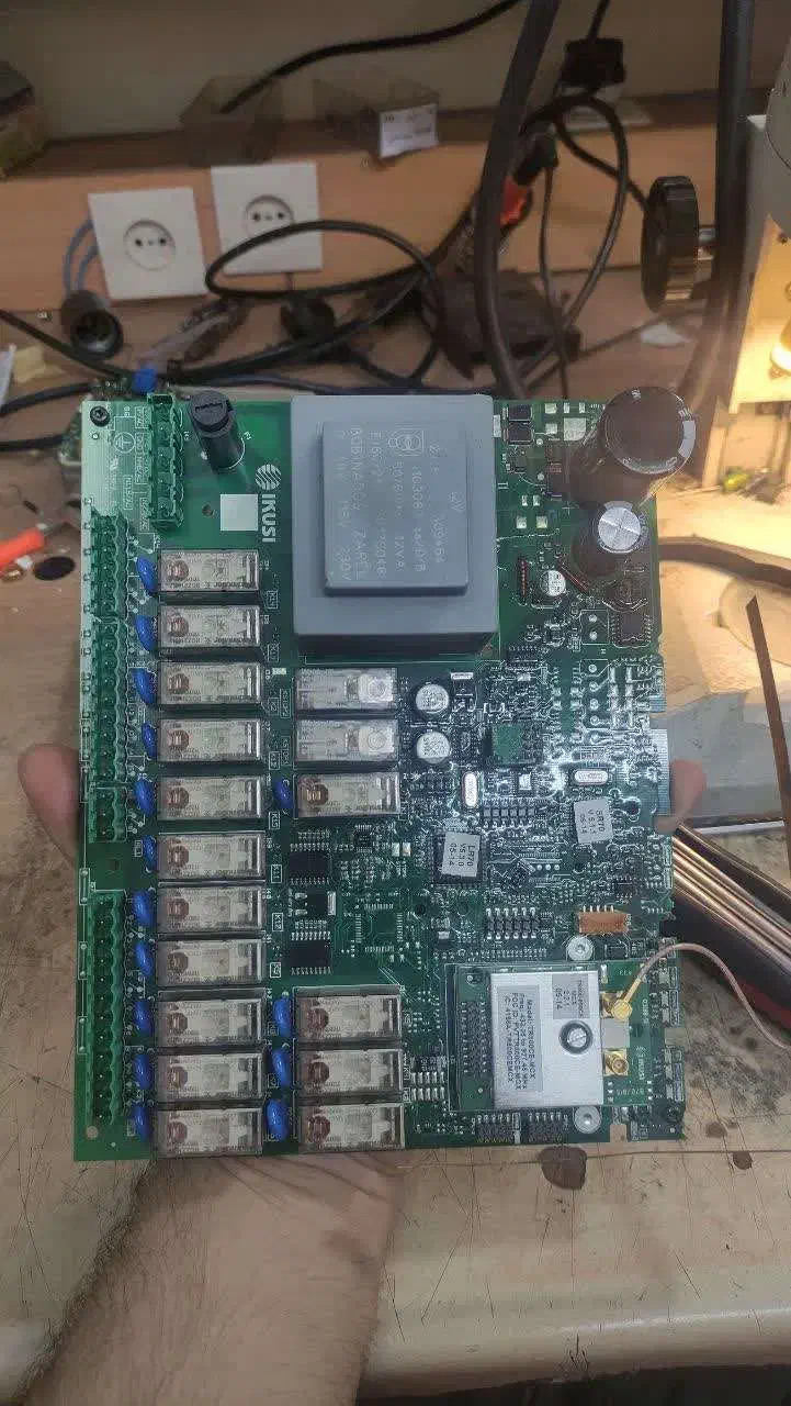 آموزش استخدام تعمیرات عیب یابی برد الکترونیک|استخدام صنعتی، فنی، مهندسی|اهواز, ۲۴ متری|دیوار