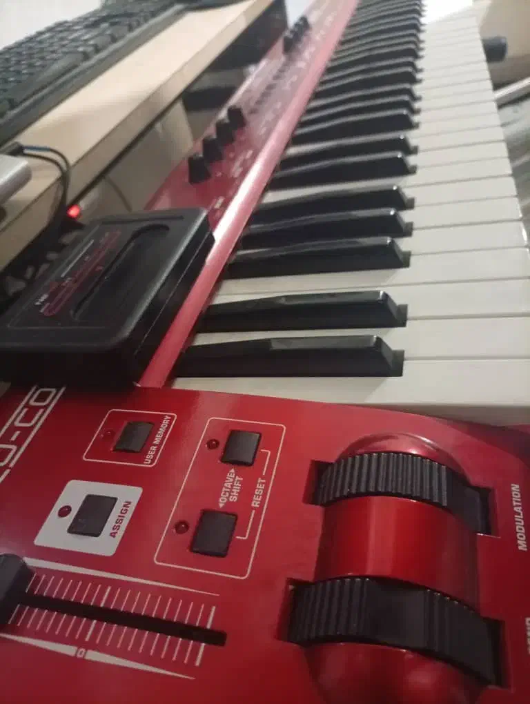 میدی کنتلر میدی کیبورد (midi keyboard)|پیانو، کیبورد، آکاردئون|تهران, هلال احمر|دیوار