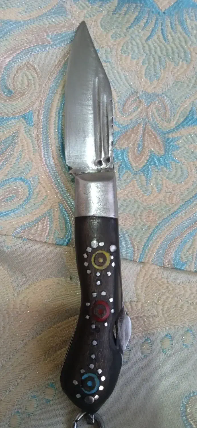 چاقوی قدیمی بابا|کلکسیون اشیاء عتیقه|مرند, |دیوار