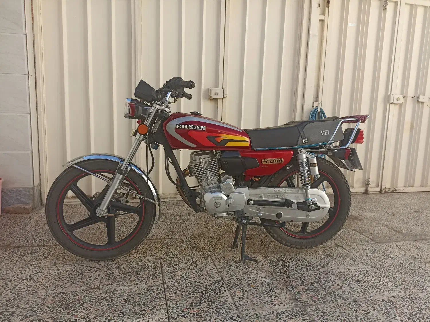 موتور 200 سیسی احسان در حد خشک|موتورسیکلت|خرمآباد, |دیوار