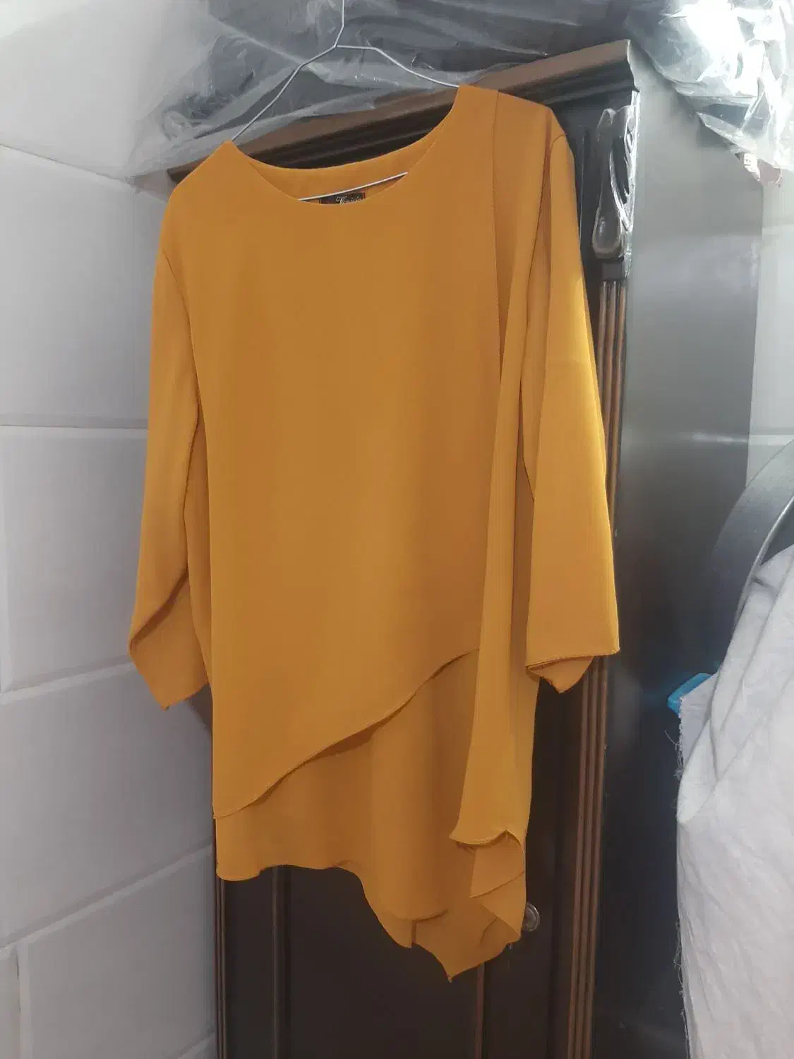 شومیز مجلسی|لباس|قم, امامزاده ابراهیم|دیوار