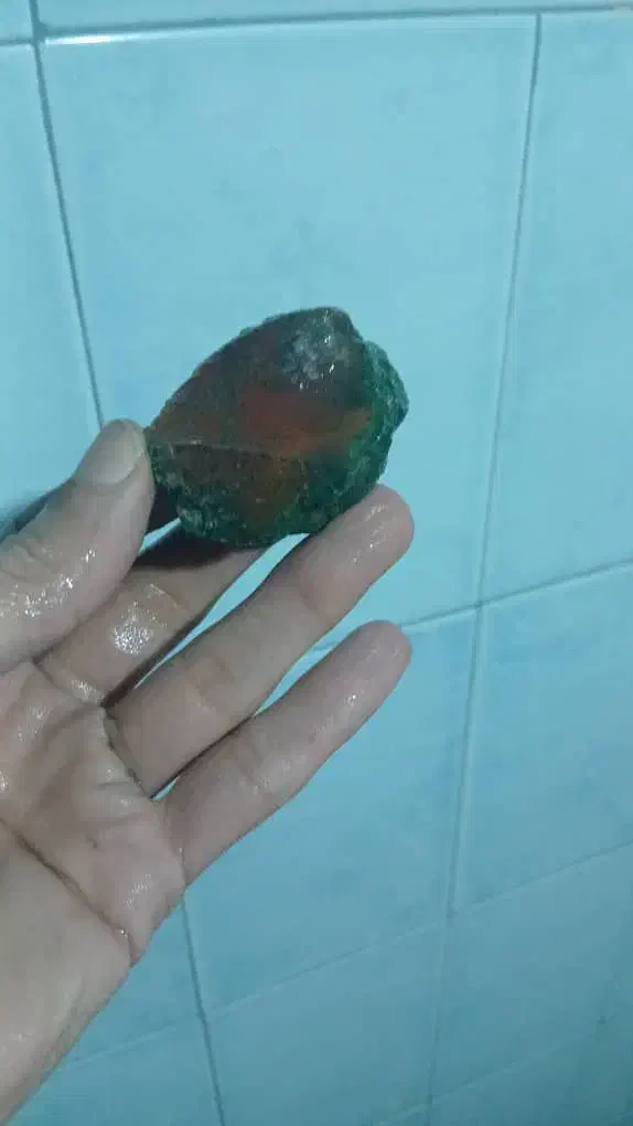 سنگ جواهرات|جواهرات|شیراز, لاله|دیوار