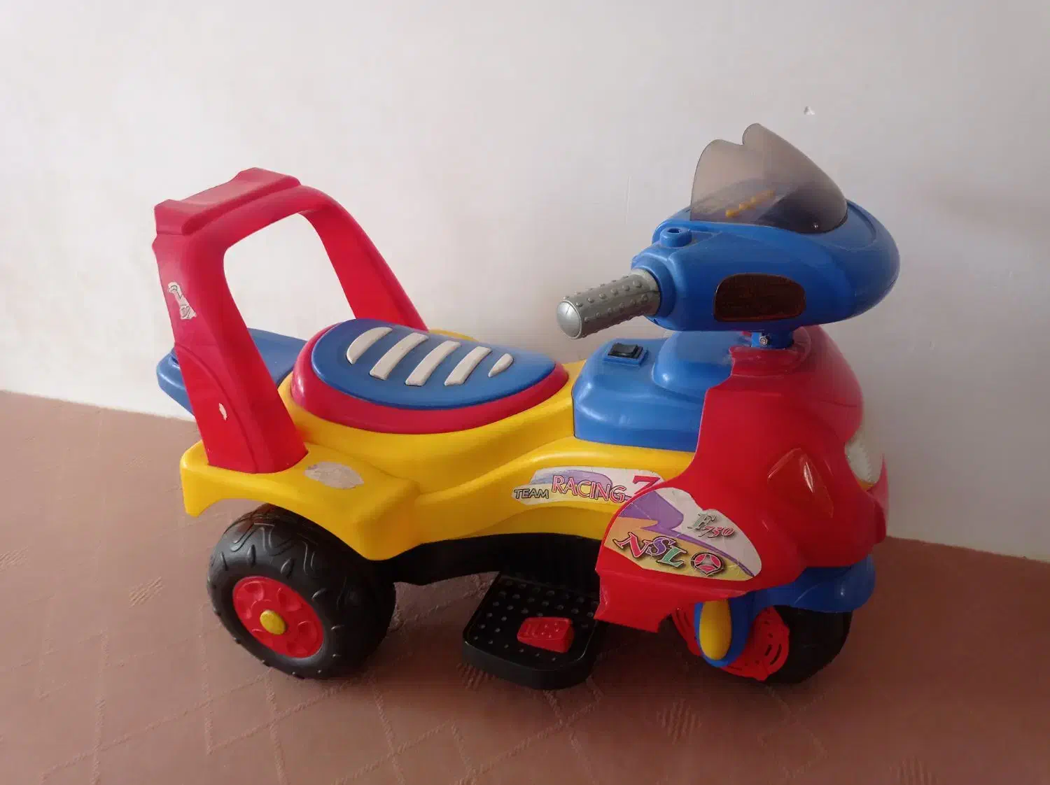 موتور شارژی|اسباب‌‌بازی|قم, ولیعصر|دیوار