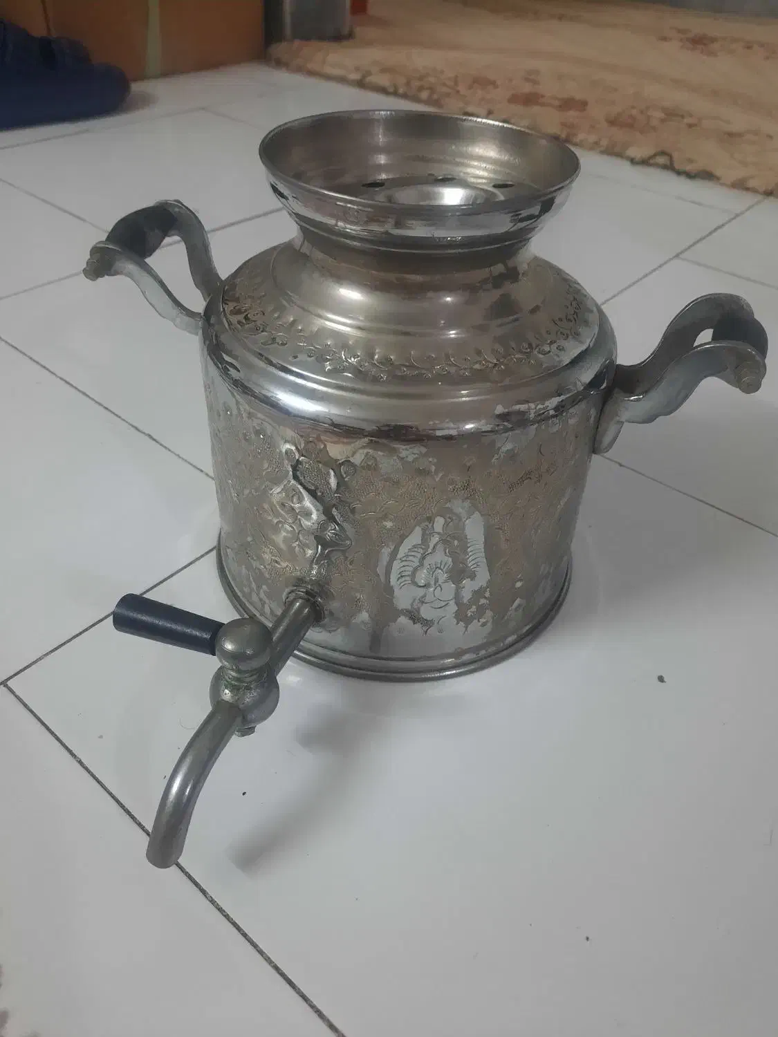 کتری و قوری|قوری، کتری، قهوه‌ساز دستی|رشت, رشتیان|دیوار