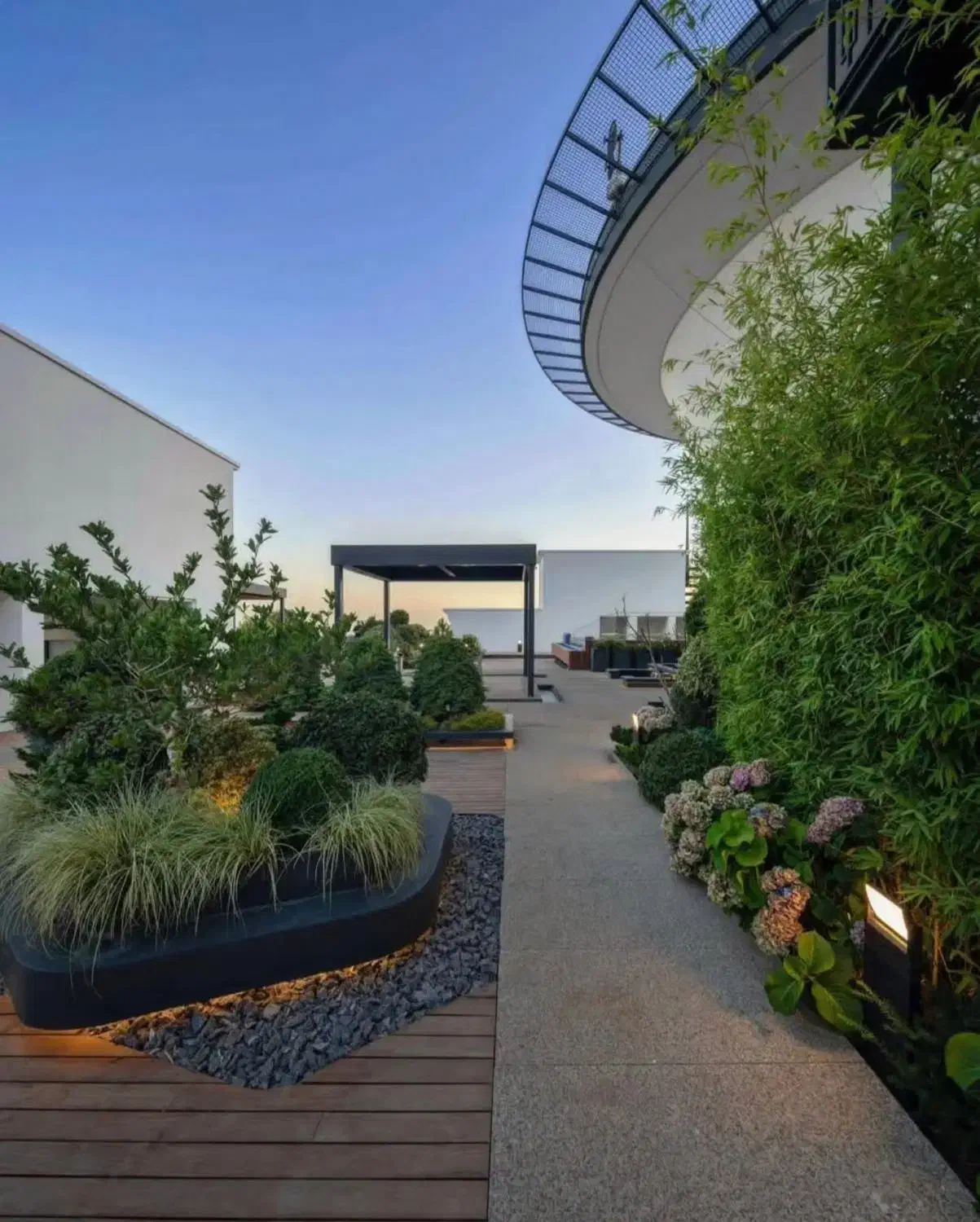 ۲۶۰متر/۳خواب/مشاعات لاکچری/دروس/ ۳پارکینگ