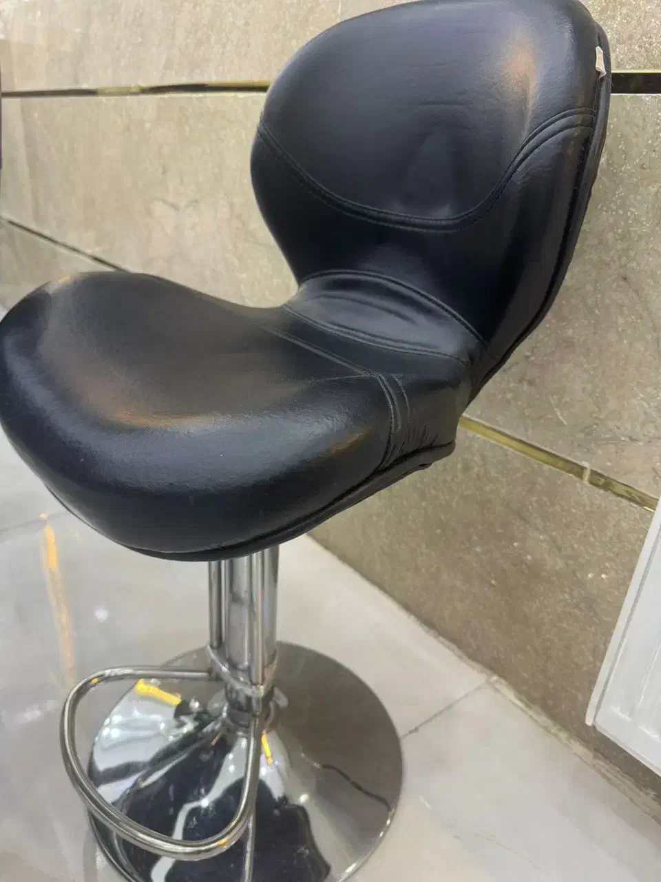 صندلی|صندلی و نیمکت|مشهد, الهیه|دیوار