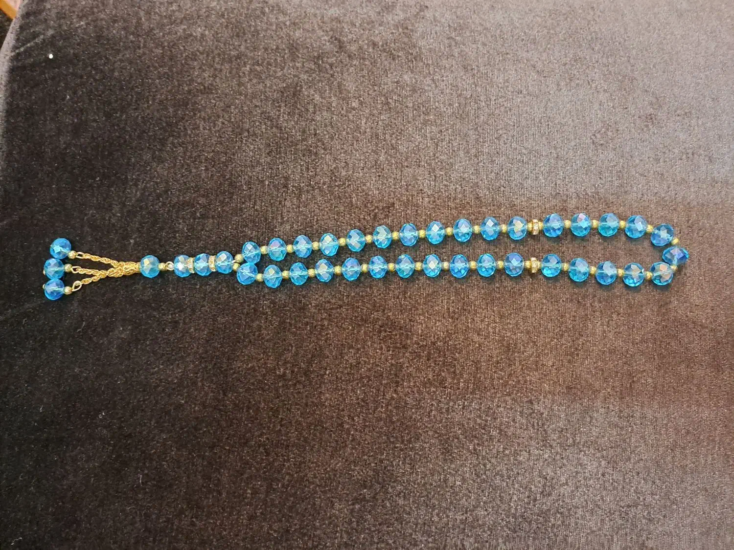 تسبیح|جواهرات|کنگاور, |دیوار