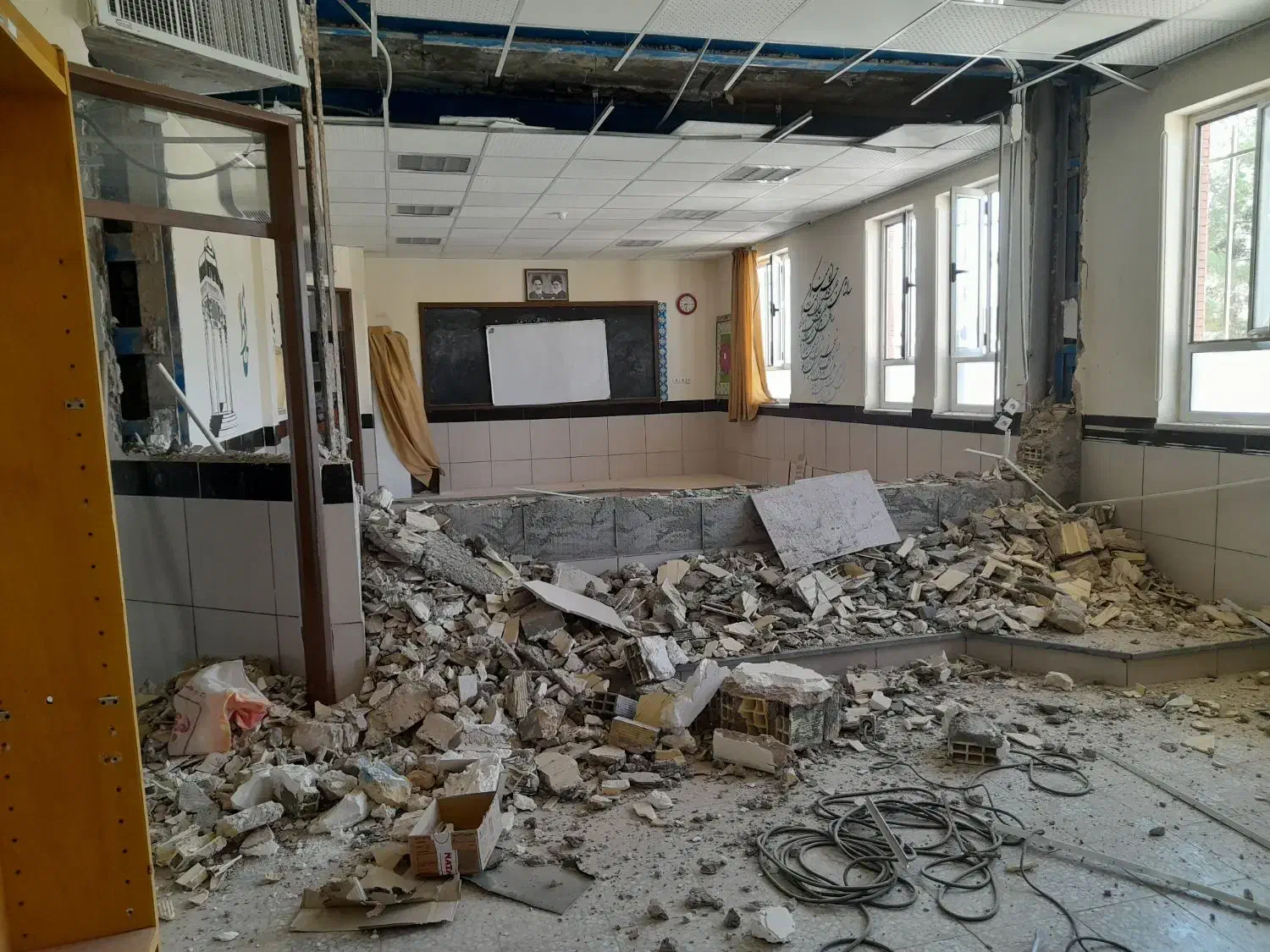 بازسازی..تعمیر و تغییر منازل قدیمی..|خدمات پیشه و مهارت|بیرجند, |دیوار