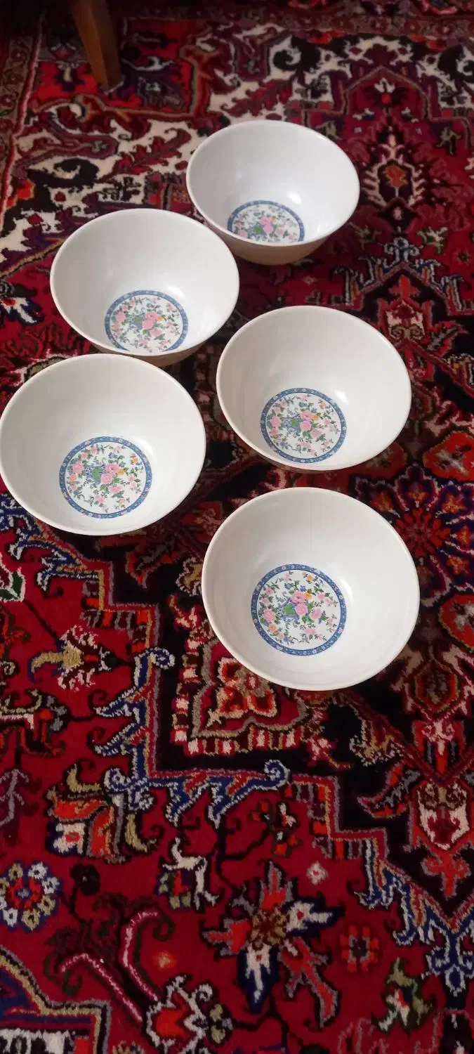 کاسه ولامین|آب‌چکان و نظم‌دهنده ظروف|تبریز, |دیوار