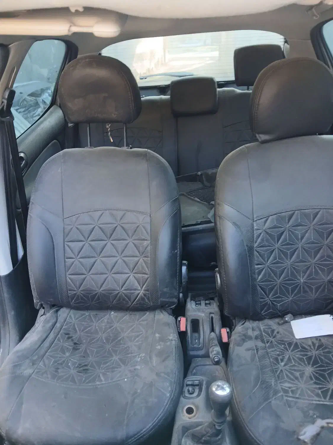 ماشین ۲۰۶ تصادفی|خودرو سواری و وانت|چناران, |دیوار