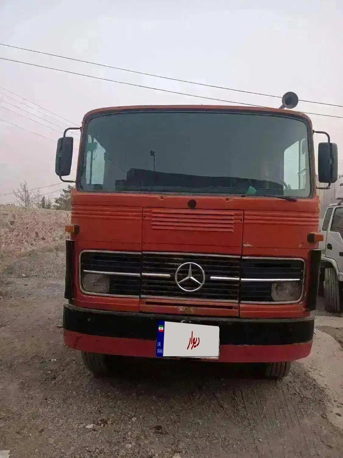 بنز تک بی دماغ15تن درجه 1مدارک تکمیل.حراج|خودرو سنگین|تفتان, |دیوار