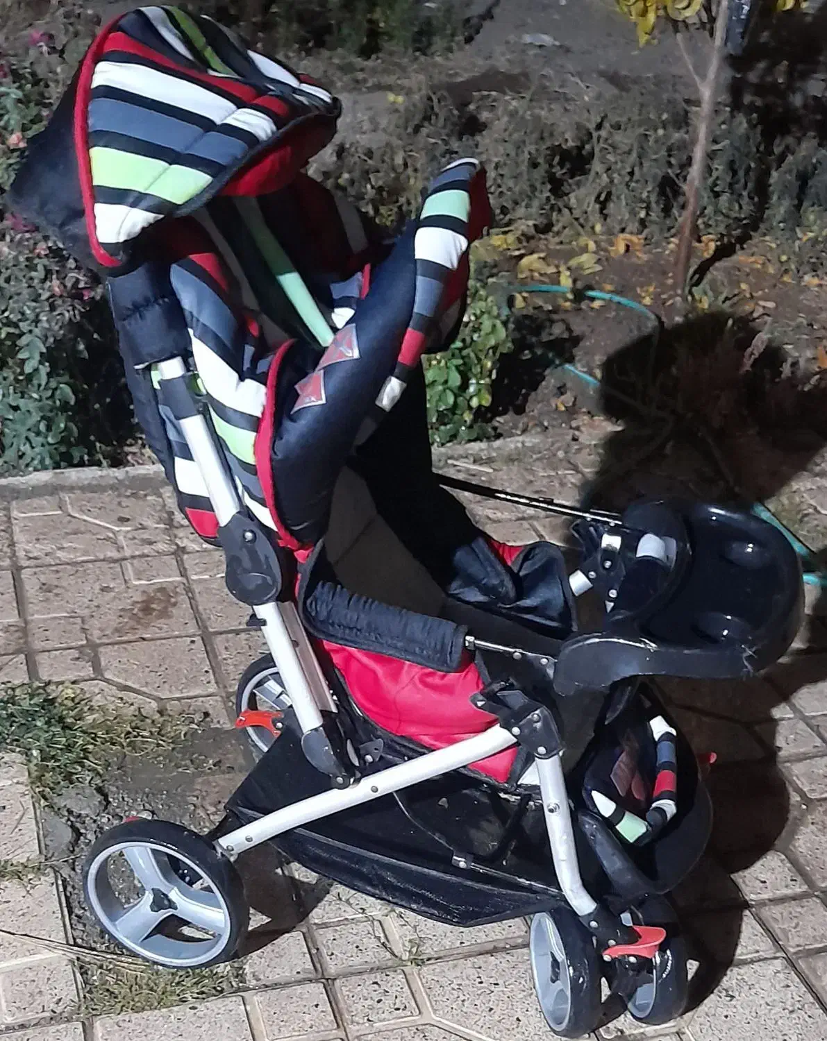 فروش کالسکه و گهواره  کودک|کالسکه و لوازم جانبی|سراب, |دیوار