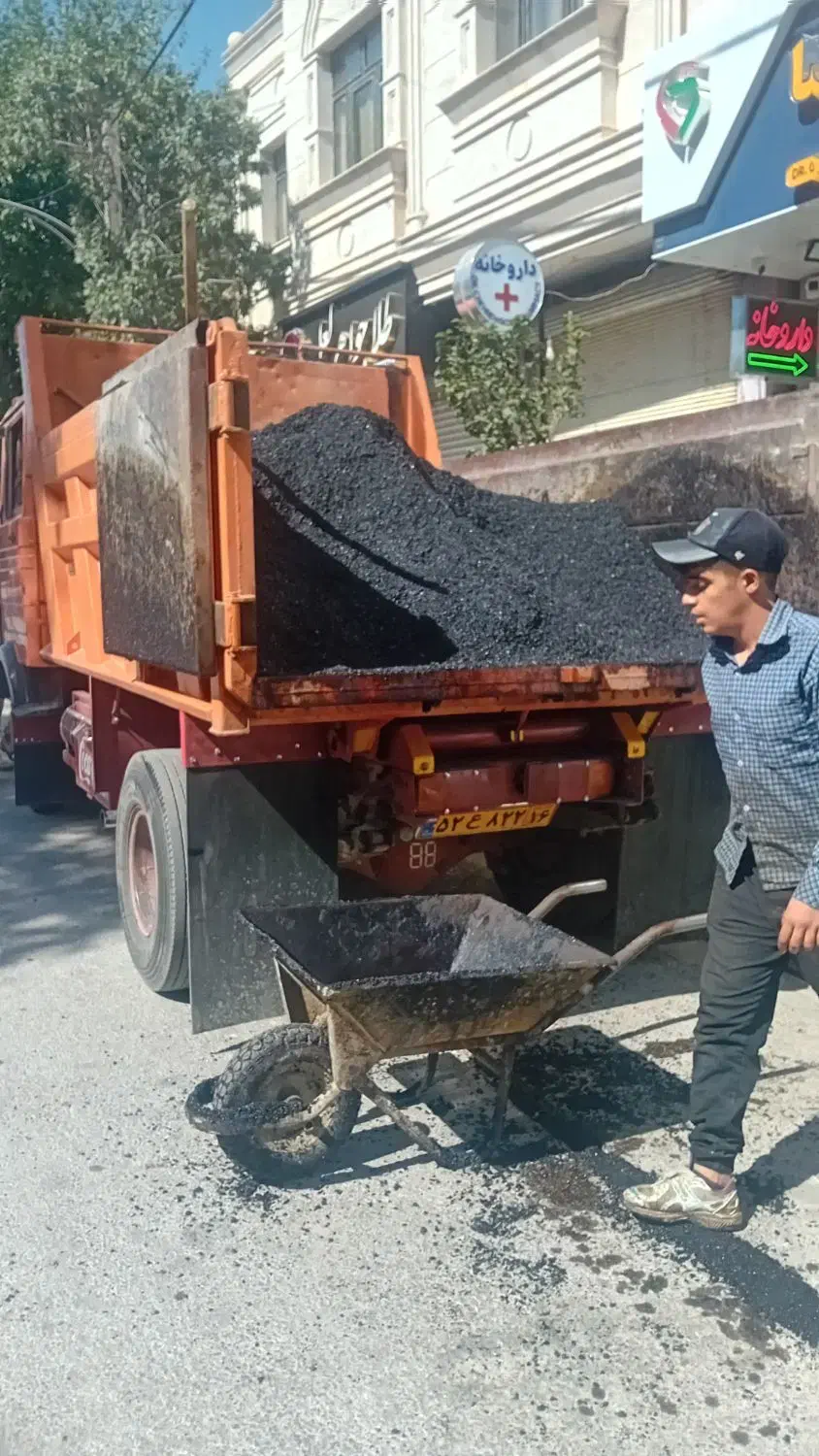 حمل نخاله  آسفالت ماسه آجر سیمان پوکه  با خاور|خدمات حمل و نقل|همدان, |دیوار