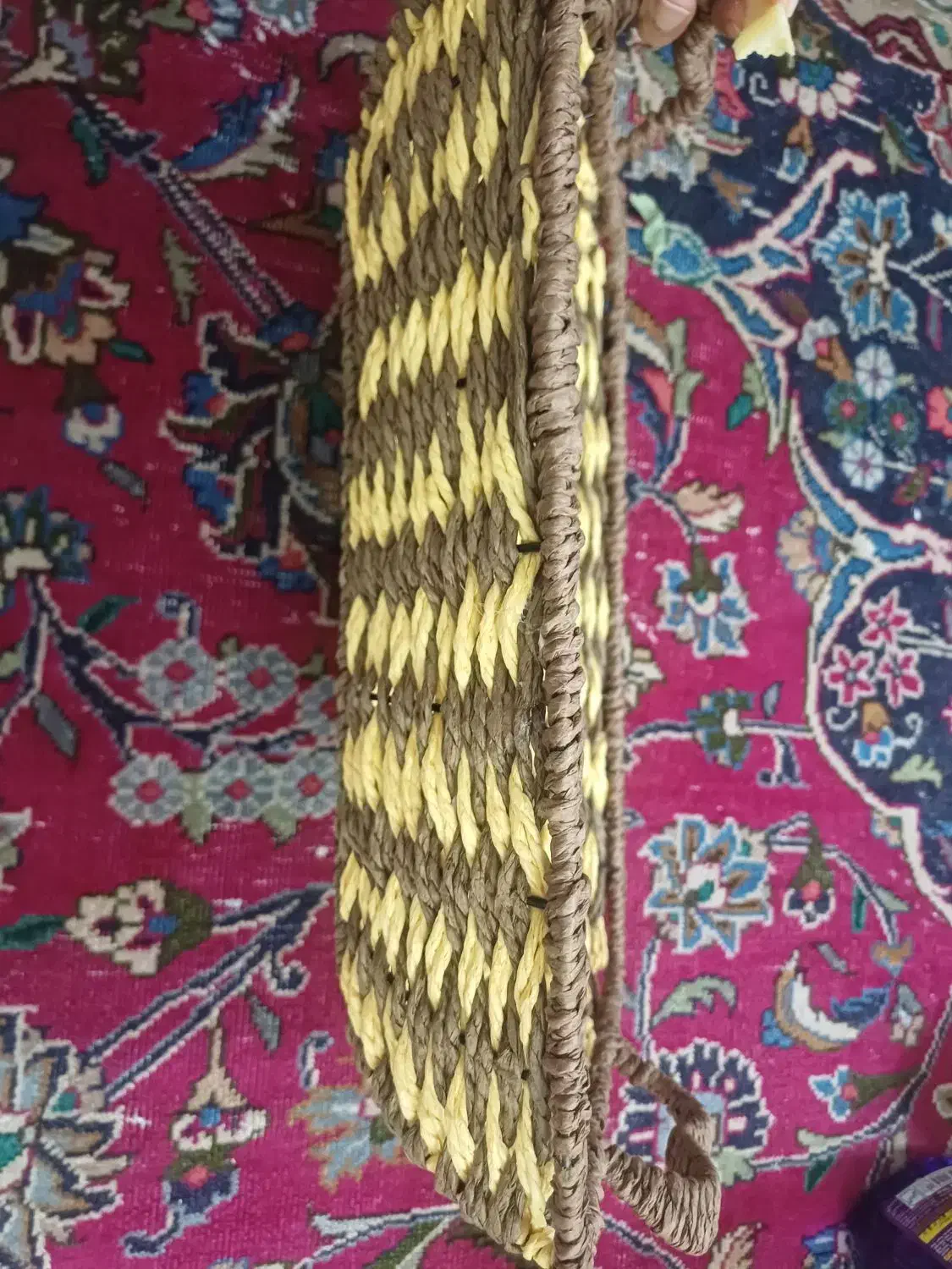 سبد تزیینی|صنایع دستی و سایر لوازم تزئینی|تهران, آبشار تهران (دریاچه)|دیوار